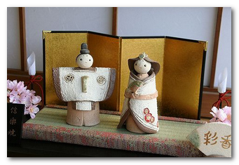 信楽焼陶雛人形【匠がひとつひとつ手作りした明山窯厳選の親王飾り 